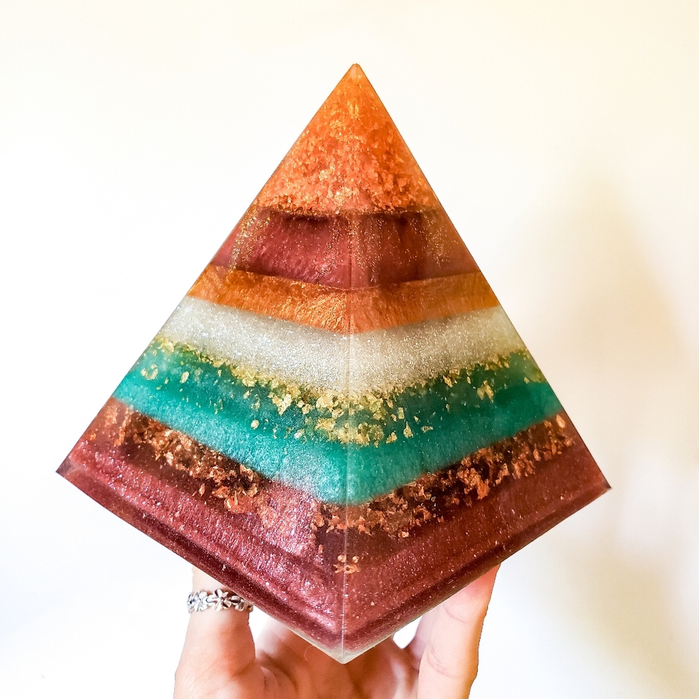 Multi-layer Resin Pyramid, Home Accent,Paperweight - Picture 1 of 11